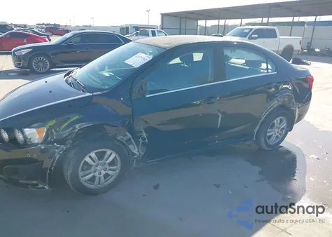 2016 Chevrolet Sonic Lt Auto z USA, uszkodzony, nr VIN 1G1JC5SH5G4167042